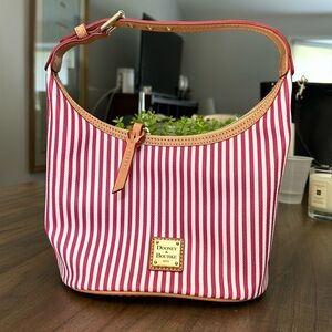 Dooney & Bourke Brand New with out Tags